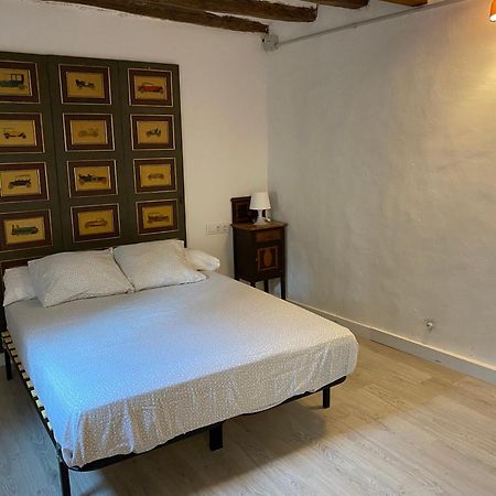 Cal Mestre- Olot Exterior foto